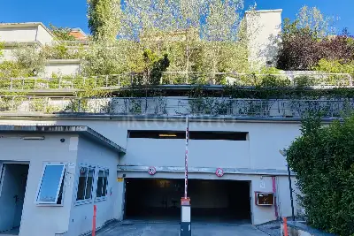 Box in affitto, Via Filippo Bernardini, Roma