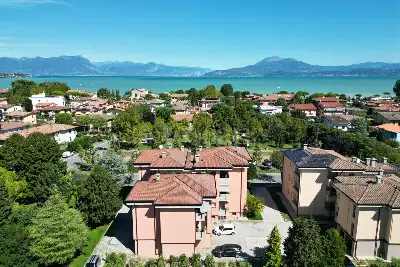 Casa in vendita, Viale Michelangelo, Sirmione