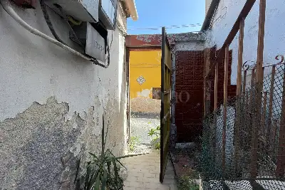 Casa Indipendente in vendita, Via Malabranca, Catania