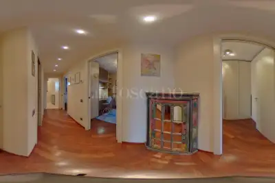 Casa in vendita, Via San Giuseppe Cottolengo, Milano