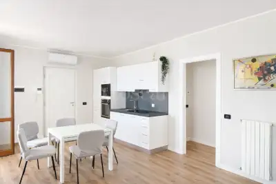 Casa in vendita, Via Monte Cicogna, Moniga del Garda