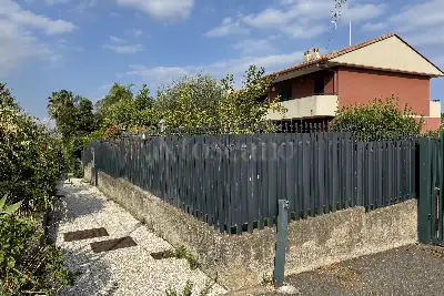 Villino a Schiera in vendita, Via Salvatore Quasimodo, Aci Catena