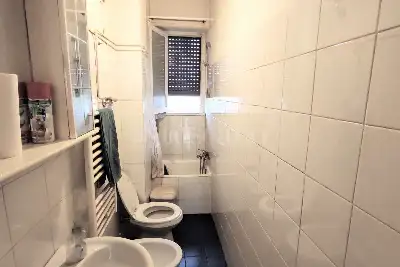 Casa in vendita, Via Nemorense, Roma