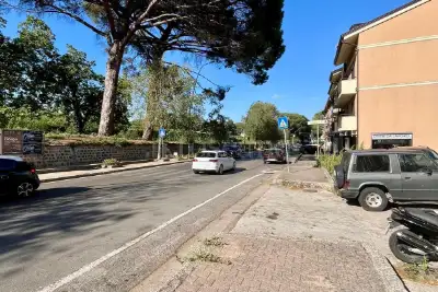 Negozio in vendita, Viale Italia, Avellino