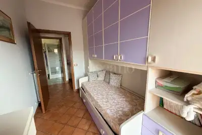 Casa in vendita, Via Metastasio, Pomezia