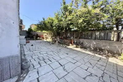 Casa in vendita, Via Monte Catinaccio, Nettuno