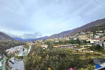 Casa in vendita, Via Giacomo Leopardi, Lumezzane