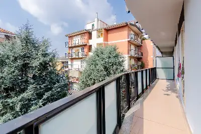 Casa in vendita, Via Lario, Milano