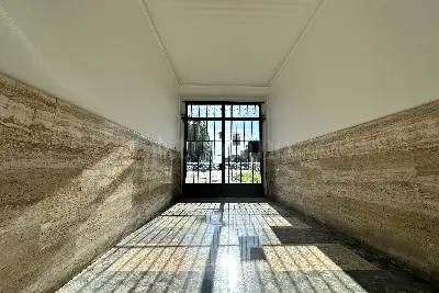 Casa in vendita, Piazza Enrico Chiaradia, Milano