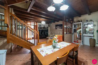 Villino a Schiera in vendita, Vicolo Frisanco, Maniago