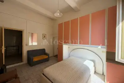 Casa in vendita, Via Guelfa, Firenze