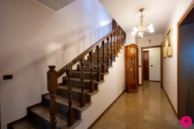 Villino a Schiera in vendita, Via Luciani Papa, Pasiano di Pordenone