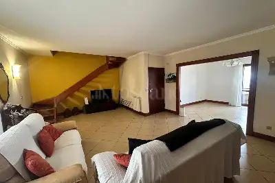 Casa in vendita, Via Emanuele Cutore, Gravina di Catania