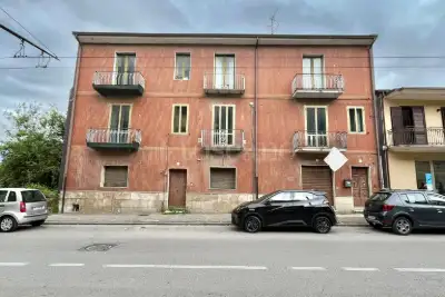 Palazzo in vendita, Via Francesco Tedesco, Avellino