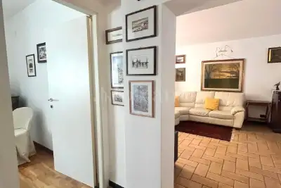 Casa in vendita, Via Romana di Quarto, Genova