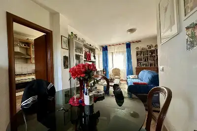 Villino a Schiera in vendita, Via Gozzi, Anzio