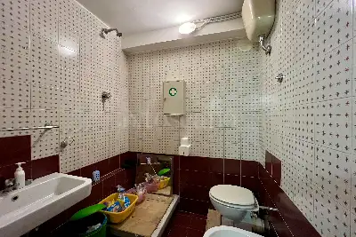 Laboratorio in vendita, Via Montepulciano, Roma