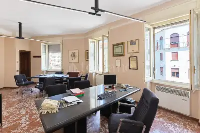 Casa in vendita, Via Solferino, Brescia