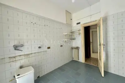 Casa in vendita, Via Alessandro Manzoni, Napoli
