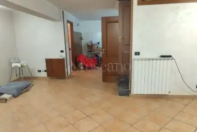 Villino a Schiera in vendita, Via Michele Nau, Roma