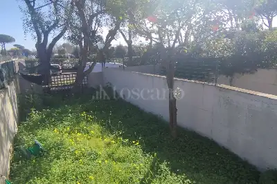 Villino a Schiera in vendita, Via Franco Gentilini, Roma