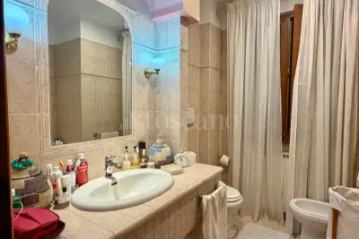 Villino a Schiera in vendita, Via della Marranella di Marino, Roma