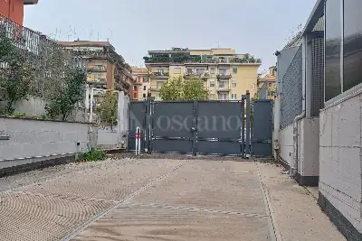 Box in vendita, Via Ettore Fieramosca, Roma