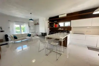 Villa Bifamiliare in vendita, Viale di Focene, Fiumicino