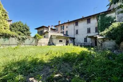Casa Indipendente in vendita, Via Guglielmo Marconi, Paderno Franciacorta