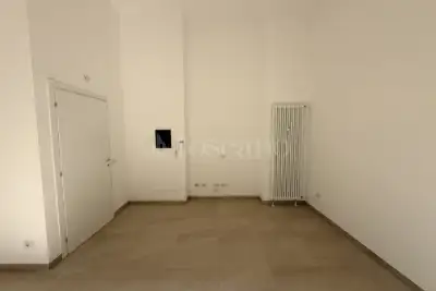 Negozio in affitto, Via Galvano Fiamma, Milano