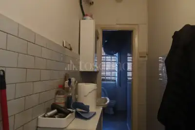 Negozio in vendita, Via Francesco Arese, Roma