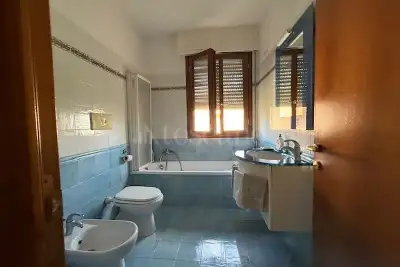 Villa Plurifamiliare in vendita, va Venezia, Sabaudia