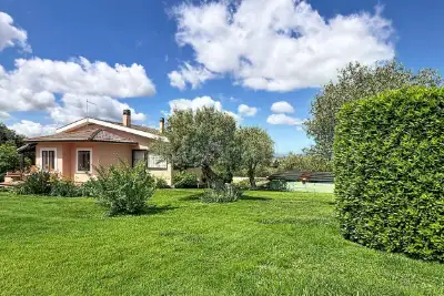 Villa in vendita, Strada Vicinale Monti Bianchinu 16, Sassari