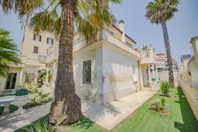 Villa in vendita, Via Angiolo Pasqui, Roma