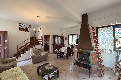 Villa Bifamiliare in vendita, Via Adige, Ardea