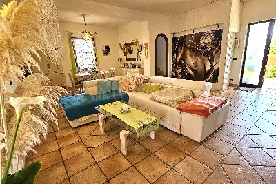 Villa in vendita, Via Metauro, Ardea