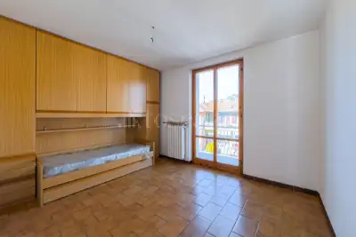 Casa in vendita, Via San Camillo, Marchirolo