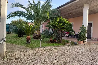 Villa Bifamiliare in vendita, Via San Giuseppe, Cisterna di Latina