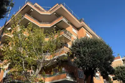 Superattico in vendita, Viale dei Romagnoli, Roma