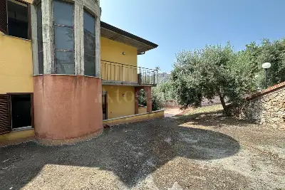 Villino a Schiera in vendita, Strada Provinciale 13, Gallodoro