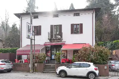 Negozio in vendita, Via Oltrecolle, Lipomo