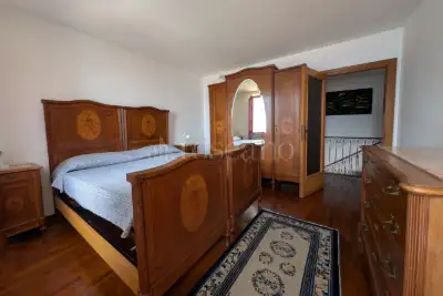 Casa Indipendente in vendita, Via Schignano, Argegno