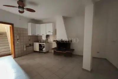 Villino a Schiera in vendita, Via della Stazione di Ciampino, Roma