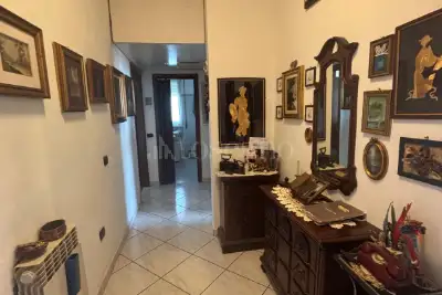 Casa in vendita, Via Virgilio, Dairago