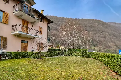 Casa in vendita, Via Casamora, Porto Ceresio