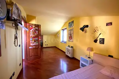 Villa in vendita, Via Raffaello Franchi , Roma