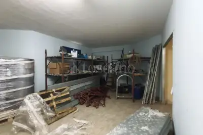 Magazzino in vendita, Piazza Marconi, Sant'Agata li Battiati