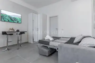 Casa in vendita, Via Casella, Milano