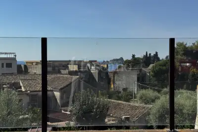 Villa Bifamiliare in vendita, Via Capomulini, Acireale