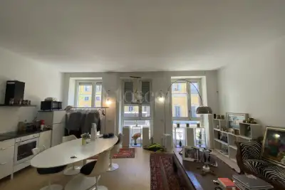 Casa in vendita, Via Pietro Mascagni, Milano